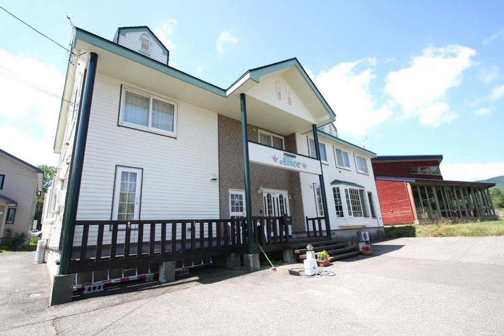 Pension Alice Niseko Luaran gambar