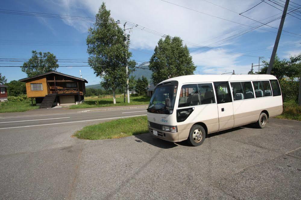 Pension Alice Niseko Luaran gambar
